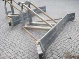  nr. 2043 Sneeuw en Modderschuiven 2-5 mtr