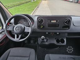 MERCEDES-BENZ SPRINTER 316 Bakwagen Laadklep!