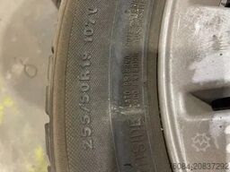 Kumho Kumho banden met Mercedes velgen 255/50 R19 107V