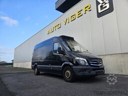 Mercedes-Benz Sprinter 313