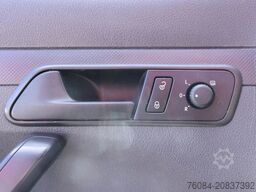 Volkswagen Caddy PARKSENSOREN-SCHUIFDEUR-AIRCO -TREKHAAK-R...