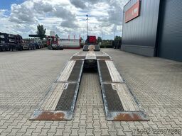 Broshuis 3ABSD Lowloader 3-axle / GVW: 59.000kg / Neck: ...