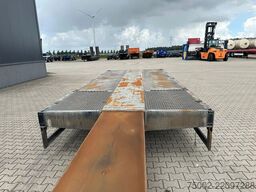 Broshuis 3ABSD Lowloader 3-axle / GVW: 59.000kg / Neck: ...
