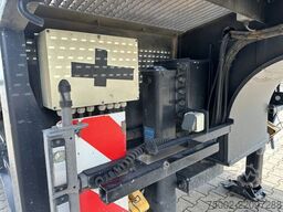 Broshuis 3ABSD Lowloader 3-axle / GVW: 59.000kg / Neck: ...