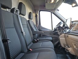 FORD TRANSIT 2.0 L3H3 RWD Navi!