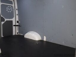 Volkswagen Crafter 2.0 TDI 4M L2H2 KASTEN SCHWINGSITZ,ACC