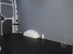 Volkswagen Crafter 2.0 TDI 4M L2H2 KASTEN SCHWINGSITZ,ACC