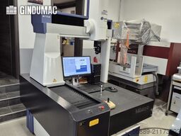 Mitutoyo Crysta-Apex  C 776