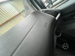 FORD Transit Custom 2.0 TdCi L1H1 9Sitze Motor Defect