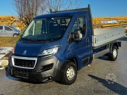 PEUGEOT Boxer Pritsche 335 L2 BlueHDi 130