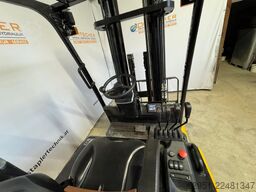 Hyundai 35BH-9