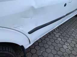 Ford Transit  autocarro 6 Posti  -