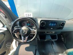 MERCEDES-BENZ Sprinter 314 AUTOMATIK NAVI DISTRONIC KAMERA LED