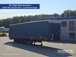 Kögel Curtainsider Mega