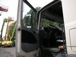 Mercedes-Benz Actros 1848