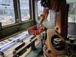 CARAT robotic Innovation Roboteranlage Typ Schleifen