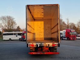 Scania R580 V8 Topline 6x2 - Box with sidedoors - Reta...