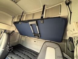 VOLVO FH500 Aero Globetrotter XL Miete / Mietkauf