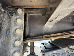 Meusburger Tieflader/Mega ( 1363 x 300 x 347 ) BPW LIFT