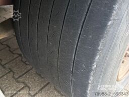 Schmitz Cargobull Curtainsider Mega