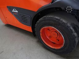 FORMICA CZ, s.r.o. FORMICA CZ, s.r.o. FORMICA CZ, s.r.o.