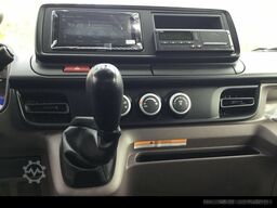 MITSUBISHI Canter 7C18 Hyva-Abrollkipper mit Container