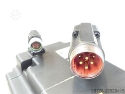 KUKA 1FK7105-5AY81-1YY3-Z S18 Servomotor SN: YFVN50665128002