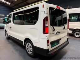 RENAULT Trafic Kombi L1H1 Life Style 8 Sitze AC LED PDC