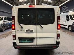 RENAULT Trafic Kombi L1H1 Life Style 8 Sitze AC LED PDC