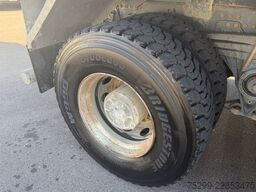 Volvo Trucks FMX-500 10x4R Rückwärtskipper / Swiss-Vehicle