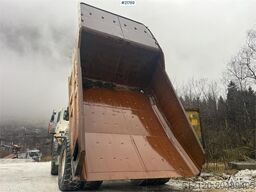 Perlini DP705 Dump Truck