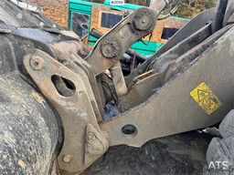 Volvo L180H Wheel Loader w/ Bucket.