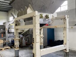 Heckmann Product aanvoerbunker + Opvoervijzel