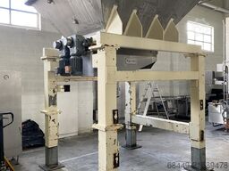 Heckmann Product aanvoerbunker + Opvoervijzel