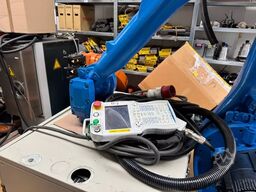 Yaskawa MH50 DX100
