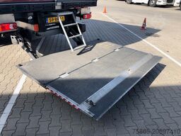 DAF CF 260 FA / Carrier Koeler / Chereau Frigo Box ...