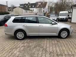 VOLKSWAGEN Golf 1.6 TDI DSG Variant* Navi* Klima* MFL* PDC