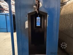 PSW Industrial Spray Booths Paint Line with Conveyor, Extraction & W