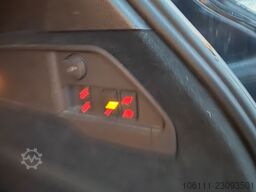 VW Touareg V8 4,2 TDI PANO/LUFTFEDERUNG/AHK