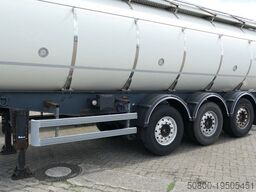 MENCI SA 105/Lebensmittel Tank 32 cbm./12x auf Lager!