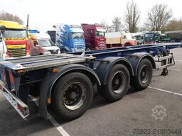 D-tec Container transport trailer ADR 30FT