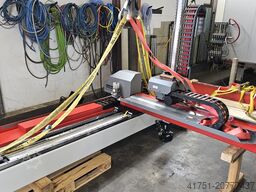 Arburg 630 H 2500-400 mit Multilift