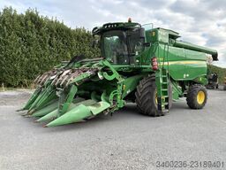 John Deere T560i