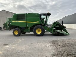 John Deere T560i