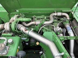 John Deere T560i