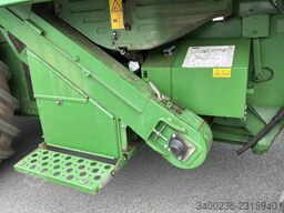 John Deere T560i