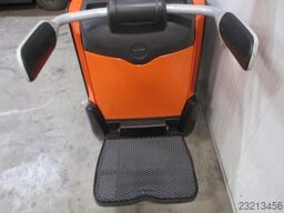 TOYOTA LPE200