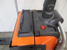 TOYOTA LPE200