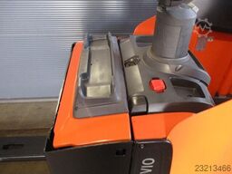 TOYOTA LPE200