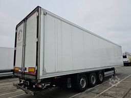 SCHMITZ SKO 24/L-13.4 FP